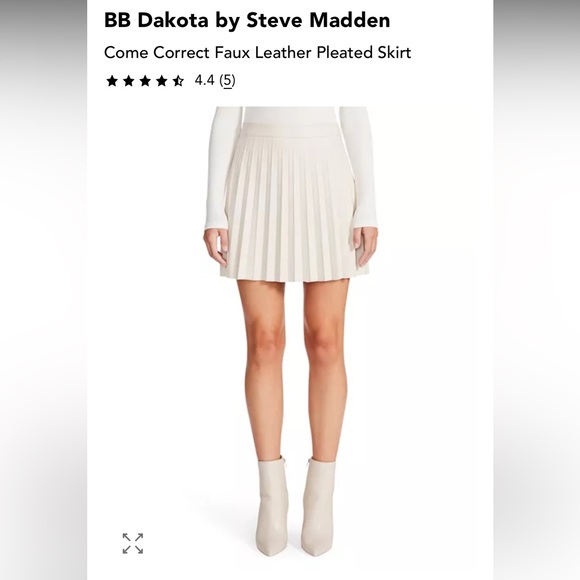 🍦BB Dakota by Steve Madden Cream Faux Letter Pleated Mini Skirt - Picture 1 of 8